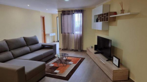 Lombada House